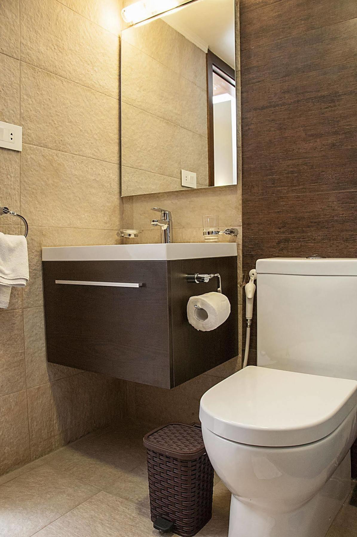 Marble Tower Hotel Beirut Exterior photo